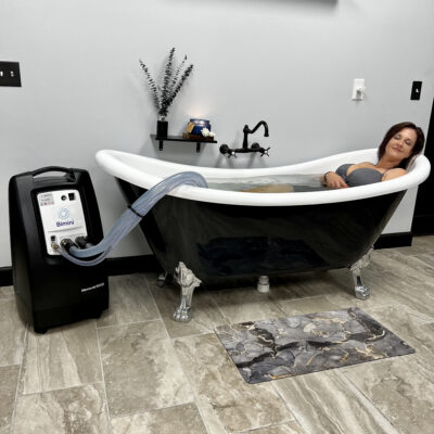 Bimini NanoJet with Woman in Tub